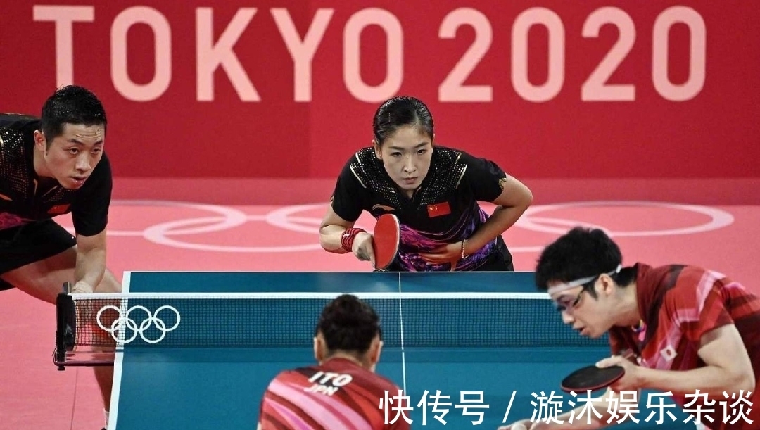 妈妈10年首次现场看胡金秋比赛 经常给他和孙铭徽发红包