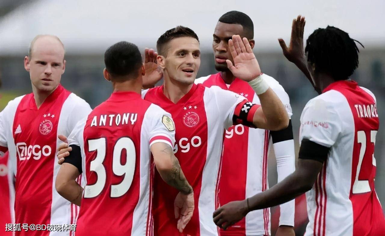 中国篮协官方悼念资深裁判员郭玉佩：他曾入选2024年中国篮球名人堂