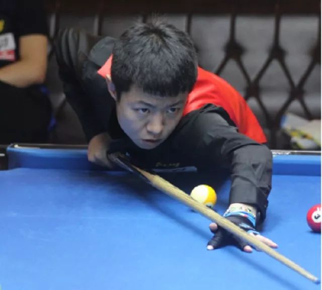 场时给球迷 场时给球迷