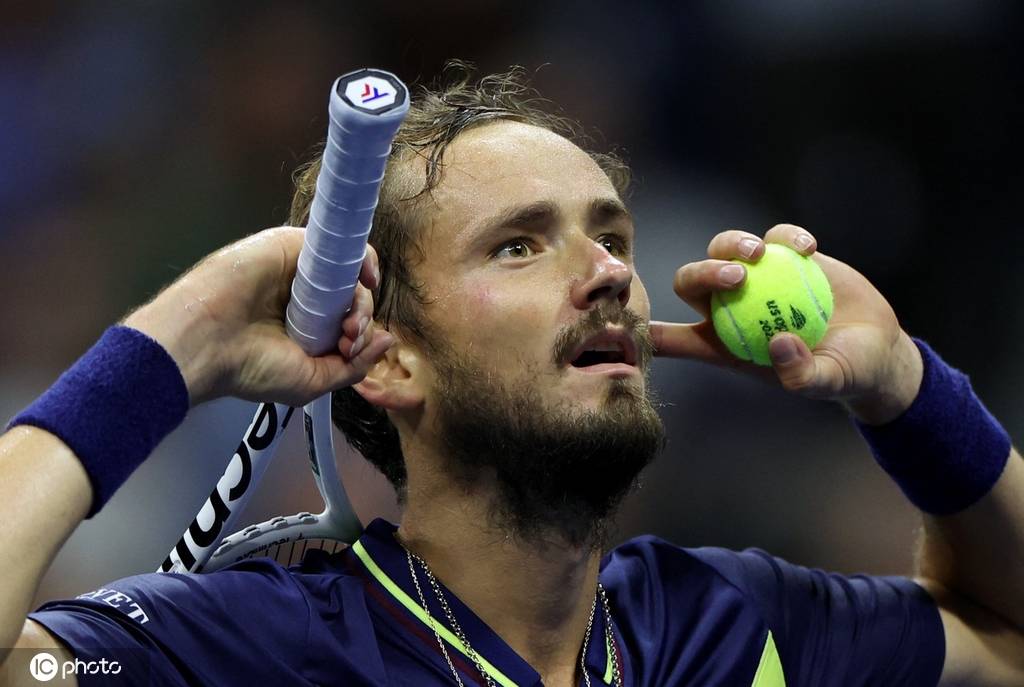 这一决定在 这一决定在