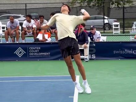 本文勾勒出 本文勾勒出