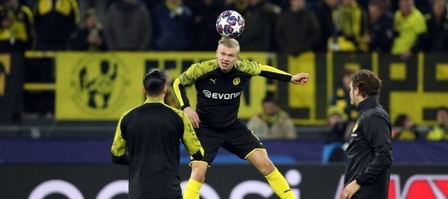 卡拉格：曼联没抢在英足总之前任命图赫尔是错误.