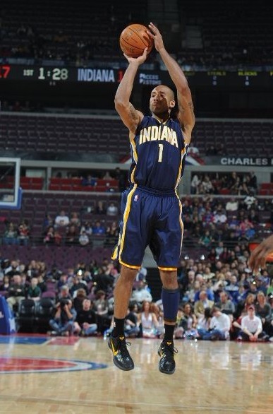 左脚持球变 左脚持球变